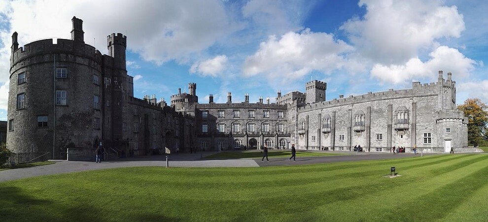 kilkenny castle in ireland